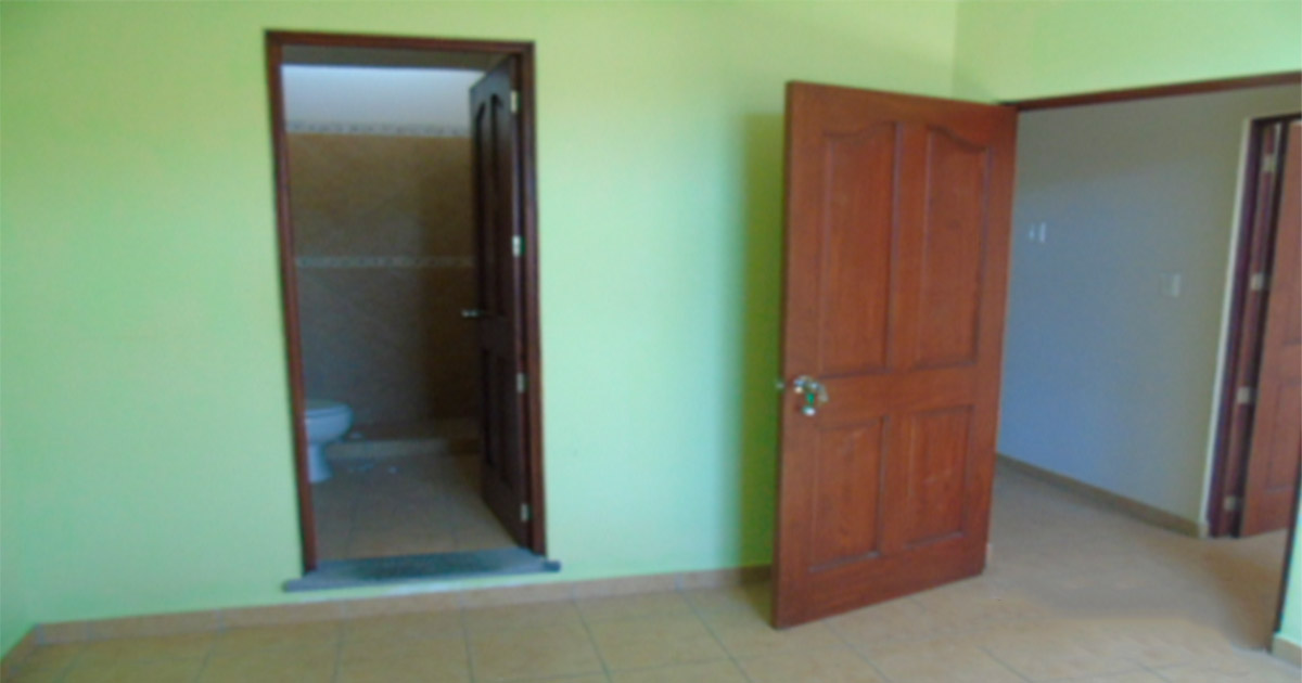 Venta de Casa o Casas, Terrenos, Propiedades, Apartamentos, Inmuebles en Guatemala, zona 11, zona 7, zona 2, zona 18, zona 16, Mixco, Carretera Al Salvador, Fraijanes, Santa Catarina Pinula, Antigua Guatemala, Villa Nueva, Villa Canales, San Miguel Petapa - Venta o Alquiler de Casas En Guatemala